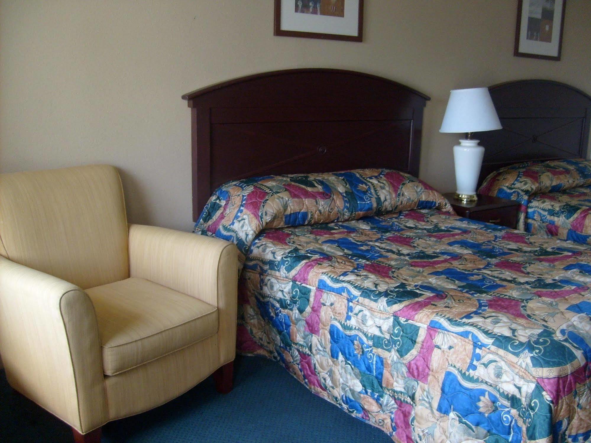 Express Inn Thomson Εξωτερικό φωτογραφία